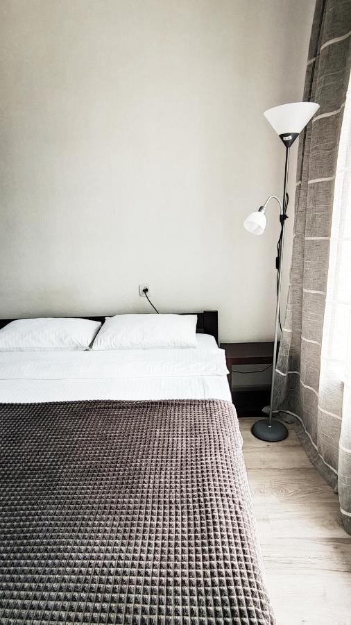 Flat in the city center Odesa Exterior photo