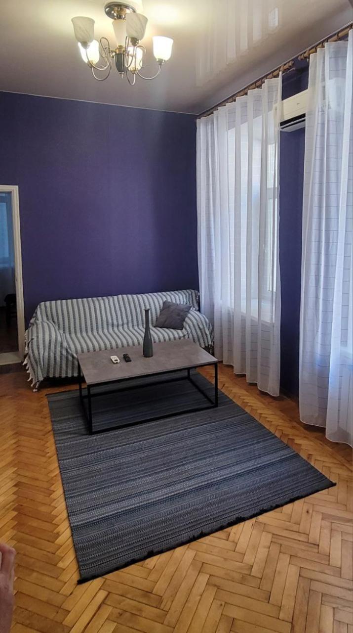 Flat in the city center Odesa Exterior photo